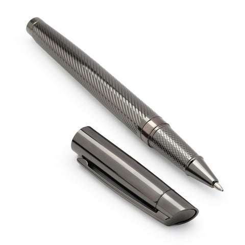 FountainEarth Gunmetal Diamond-Cut Pen — Precision in Motion