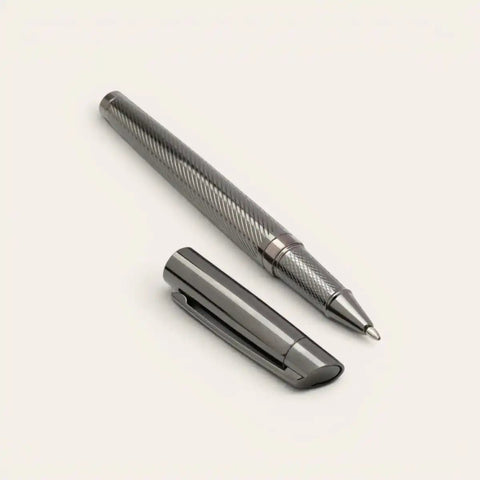 Croco Leather Keyring + Gunmetal Brass Pen Gift Set - FountainEarth
