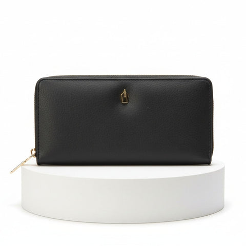 Esme Zipper Wallet — Crafted in Genuine Leather, Designed for Timeless Sophistication - FountainEarth