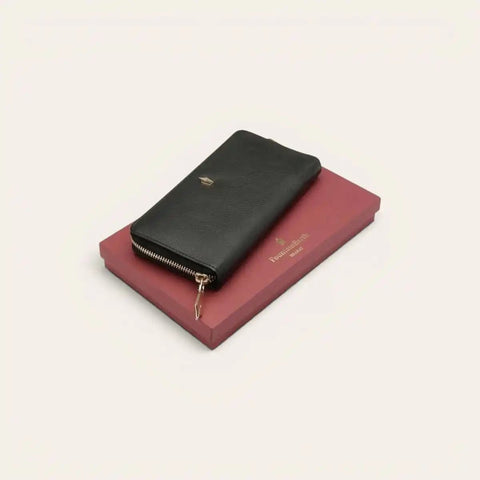 Everyday Slim Leather Wallet for Women — 8 Cards, Zip Compartment - FountainEarth