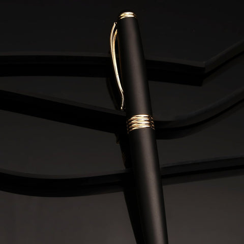 Signature Metal Body Black Pen with Gold Finish - FountainEarth
