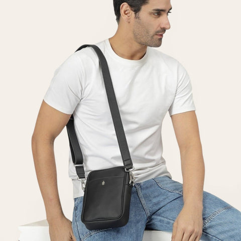 Voyager Crossbody Bag - FountainEarth