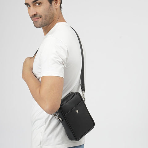 Voyager Recycled Leather Crossbody Bag for Men and Women - FountainEarth